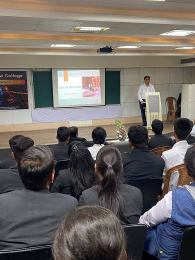 MOOT COURTS
