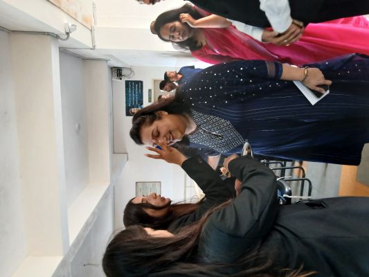 WELCOMING OF GUESTS
