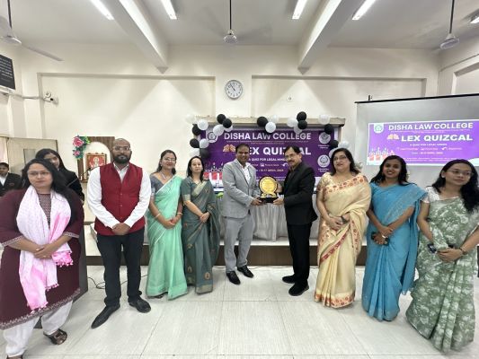 FACULTIES WITH THE DIGNITARIES