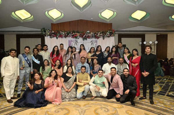STUDENTS OF B.A. LL.B. 5TH YEAR WITH FACULTIES OF DLC